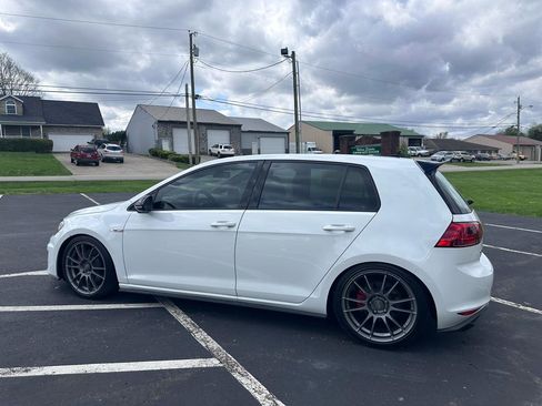 Used 2015 Volkswagen GTI S image 5
