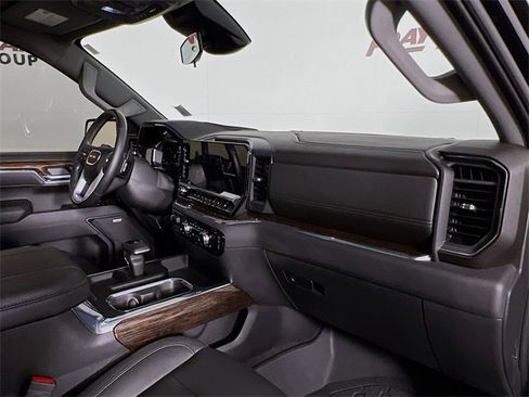 Used 2023 GMC Sierra 1500 Elevation w/ Elevation Premium Package image 42