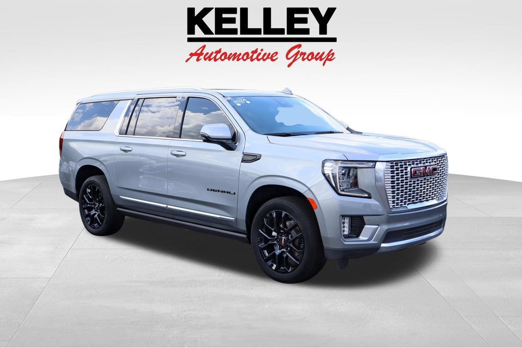 Used 2024 GMC Yukon XL Denali AWD/4WD image 1