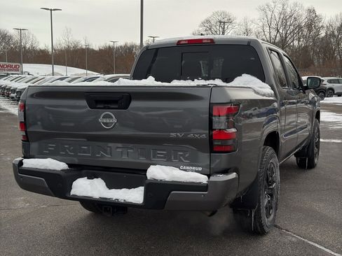 Certified 2024 Nissan Frontier SV w/ SV Convenience Package image 5
