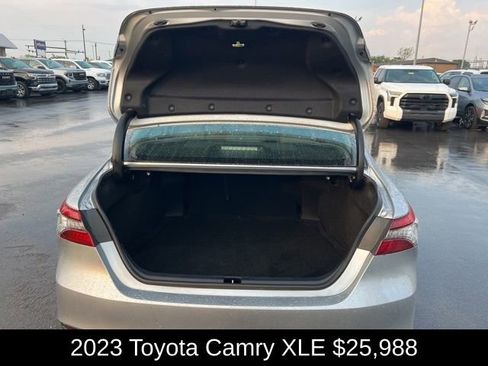 Used 2023 Toyota Camry XLE image 10