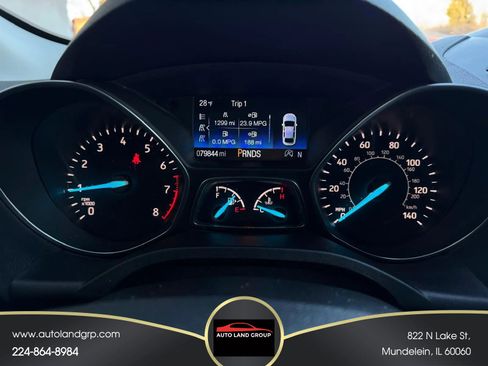 Used 2019 Ford Escape SE image 16