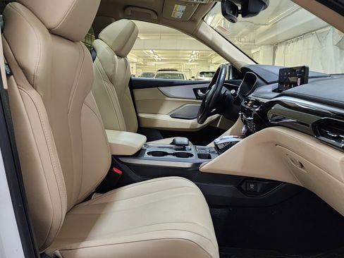 Certified 2024 Acura MDX SH-AWD image 24