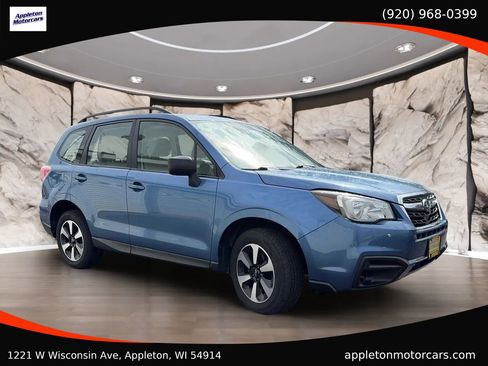 Used 2017 Subaru Forester 2.5i w/ Alloy Wheel Package image 8