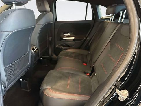Used 2022 Mercedes-Benz GLA 250 4MATIC image 14
