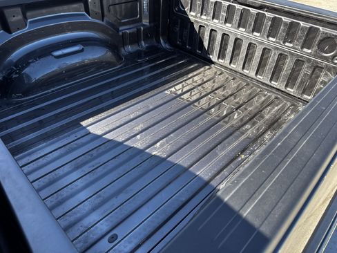 Used 2025 RAM 1500 Laramie w/ Sport Appearance Package image 32