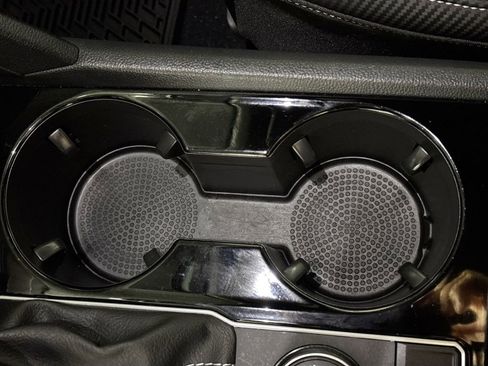 Used 2023 Volkswagen Atlas Cross Sport SE w/ Panoramic Sunroof Package image 16