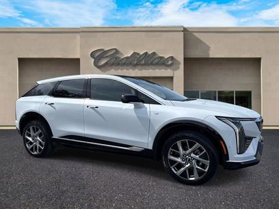 New 2026 Cadillac Optiq Luxury 2