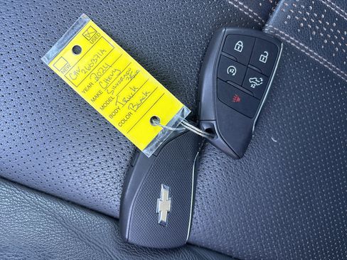 Used 2024 Chevrolet Silverado 3500 High Country w/ Technology Package image 32