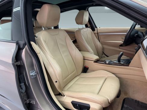 Used 2015 BMW 328i Gran Turismo xDrive image 23