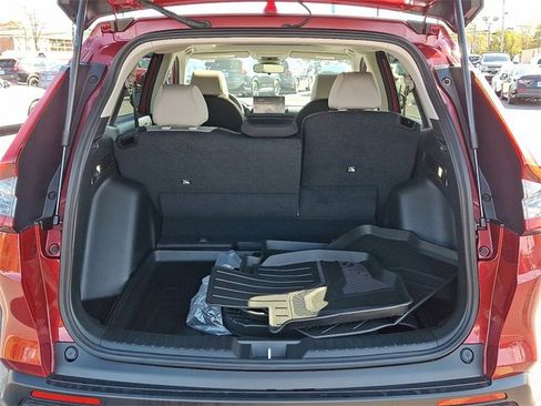 Certified 2026 Honda CR-V EX image 30