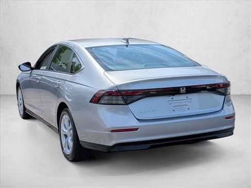 Certified 2024 Honda Accord LX image 7
