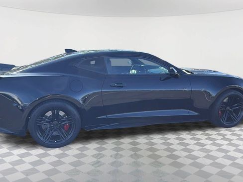Used 2018 Chevrolet Camaro ZL1 RWD image 4