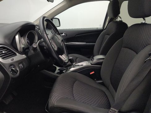 Used 2018 Dodge Journey SE w/ Popular Equipment Group FWD image 17