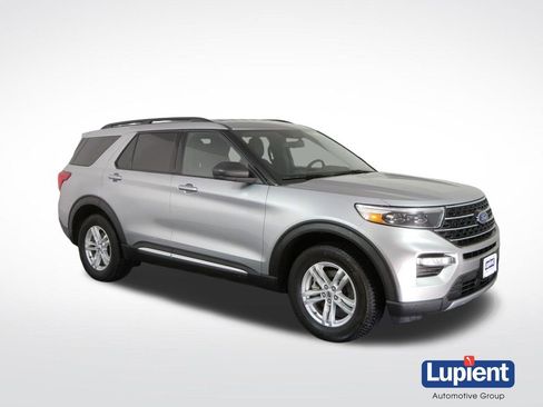 Used 2020 Ford Explorer XLT w/ Equipment Group 202A AWD/4WD image 1