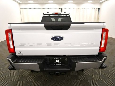 Used 2024 Ford F250 XL w/ FX4 Off-Road Package AWD/4WD image 6