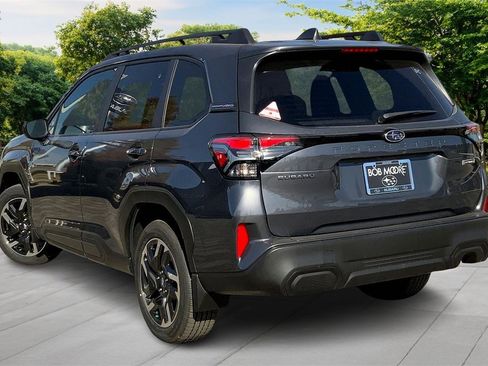 New 2025 Subaru Forester Premium image 3