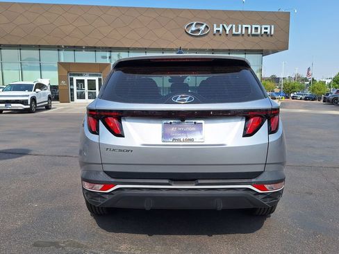 Certified 2022 Hyundai Tucson SE FWD image 4