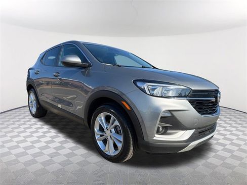 Used 2023 Buick Encore GX Preferred w/ Cold Weather Comfort Package image 3