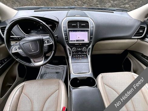 Used 2020 Lincoln Nautilus Reserve AWD/4WD image 13
