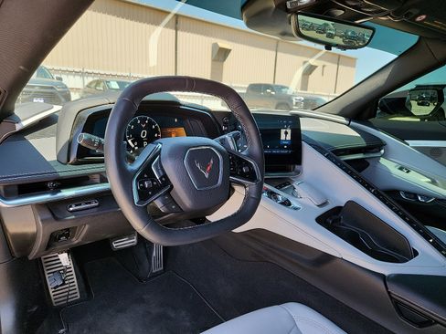 Used 2024 Chevrolet Corvette Stingray Preferred Conv w/ 2LT RWD image 13