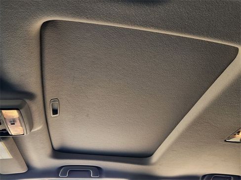 Used 2017 Toyota 4Runner Limited image 19