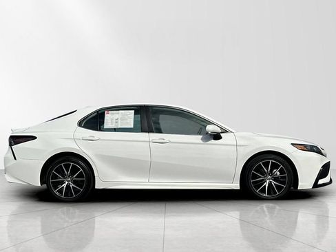 Used 2023 Toyota Camry SE w/ Protection Package (Q2) (TMS) FWD image 7