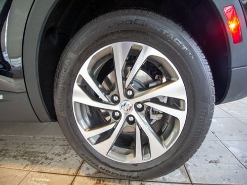 Certified 2023 Buick Envision Essence image 25