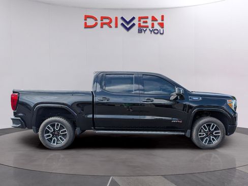 Used 2021 GMC Sierra 1500 AT4 w/ AT4 Premium Package AWD/4WD image 6