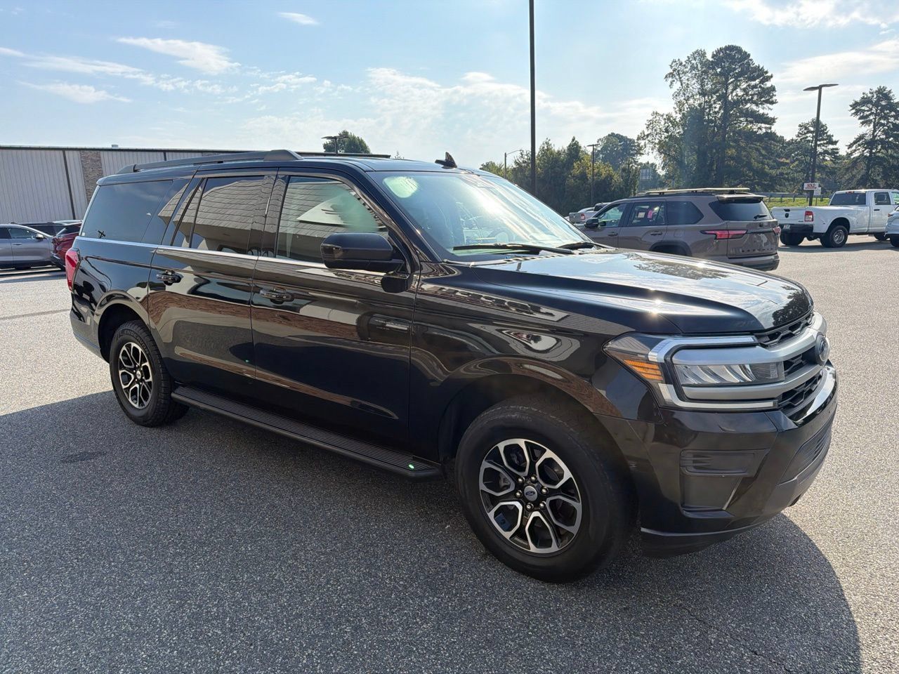 Used 2023 Ford Expedition Max XLT RWD image 8