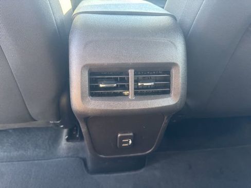 Used 2024 Chevrolet Equinox LS w/ LS Convenience Package AWD/4WD image 28