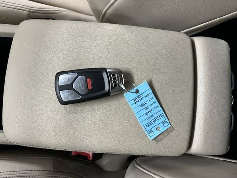 Used 2022 Audi A5 2.0T Premium Plus w/ Premium Plus image 12
