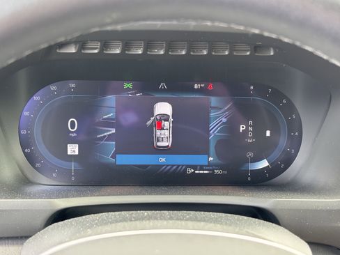 Used 2024 Volvo XC90 B6 Ultimate w/ Protection Package Premier image 22