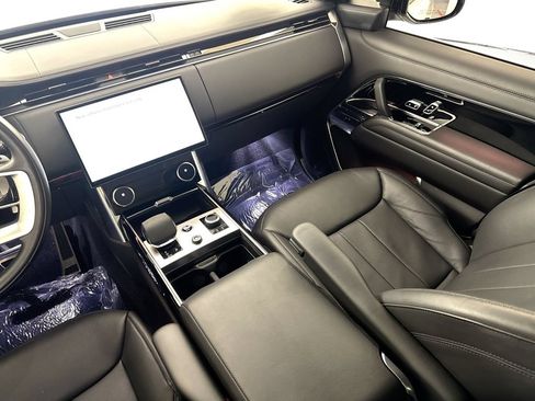 Used 2023 Land Rover Range Rover Long Wheelbase SE AWD/4WD image 24