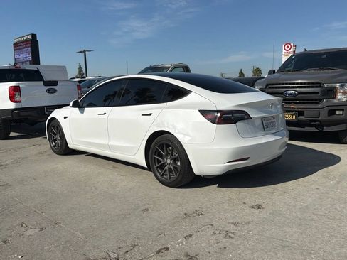 Used 2023 Tesla Model 3 Standard Range RWD image 3