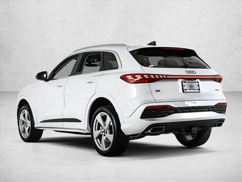 New 2025 Audi Q5 Premium Plus image 7