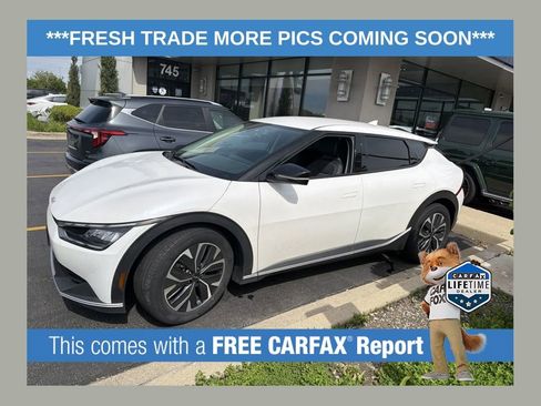 Used 2022 Kia EV6 Light RWD image 1