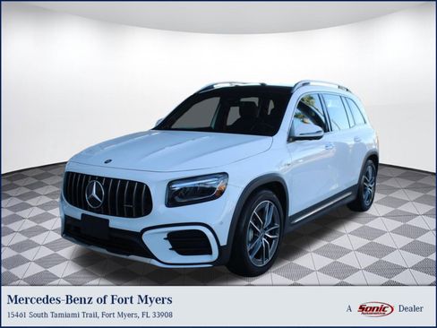 Used 2025 Mercedes-Benz GLB 35 AMG 4MATIC image 1