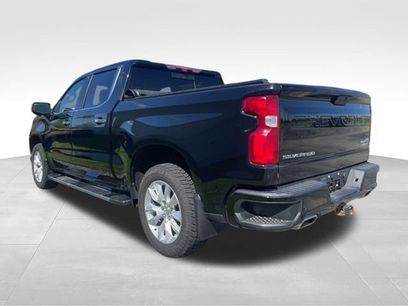 Used 2022 Chevrolet Silverado 1500 High Country w/ Technology Package