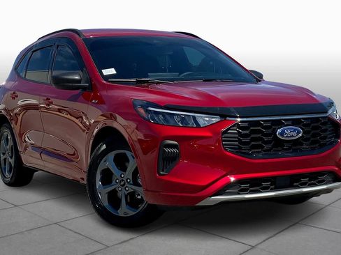 Certified 2023 Ford Escape ST-Line w/ Tech Pack #1 FWD image 3