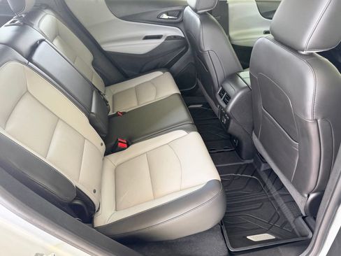 Used 2019 Chevrolet Equinox Premier FWD image 35