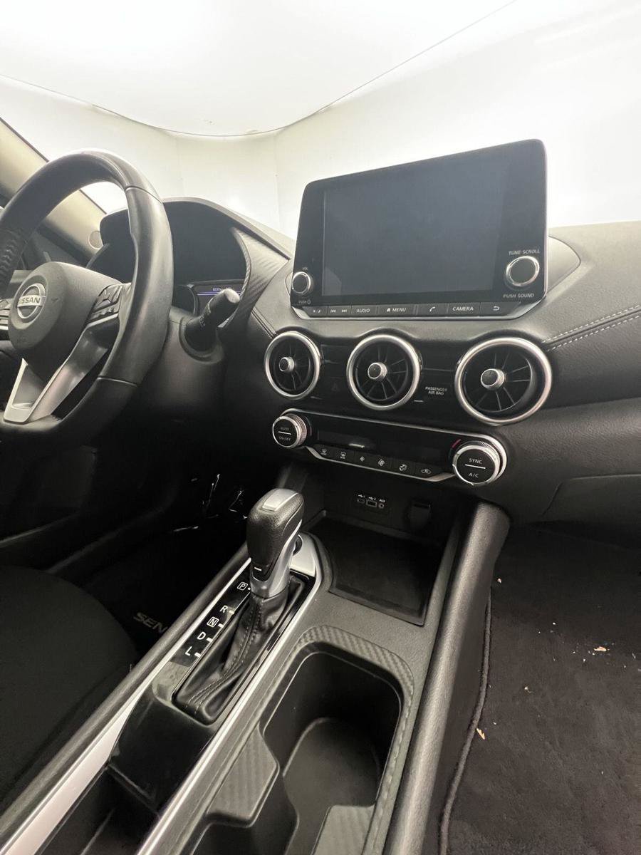 Used 2020 Nissan Sentra SV FWD image 23