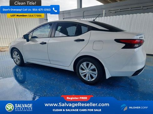 Used 2020 Nissan Versa S FWD image 3