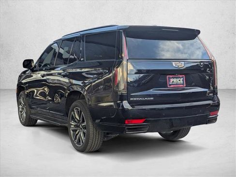Used 2023 Cadillac Escalade Sport image 8