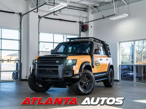 Used 2022 Land Rover Defender 110 X-Dynamic SE image 1