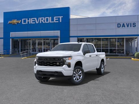 New 2025 Chevrolet Silverado 1500 Custom image 8