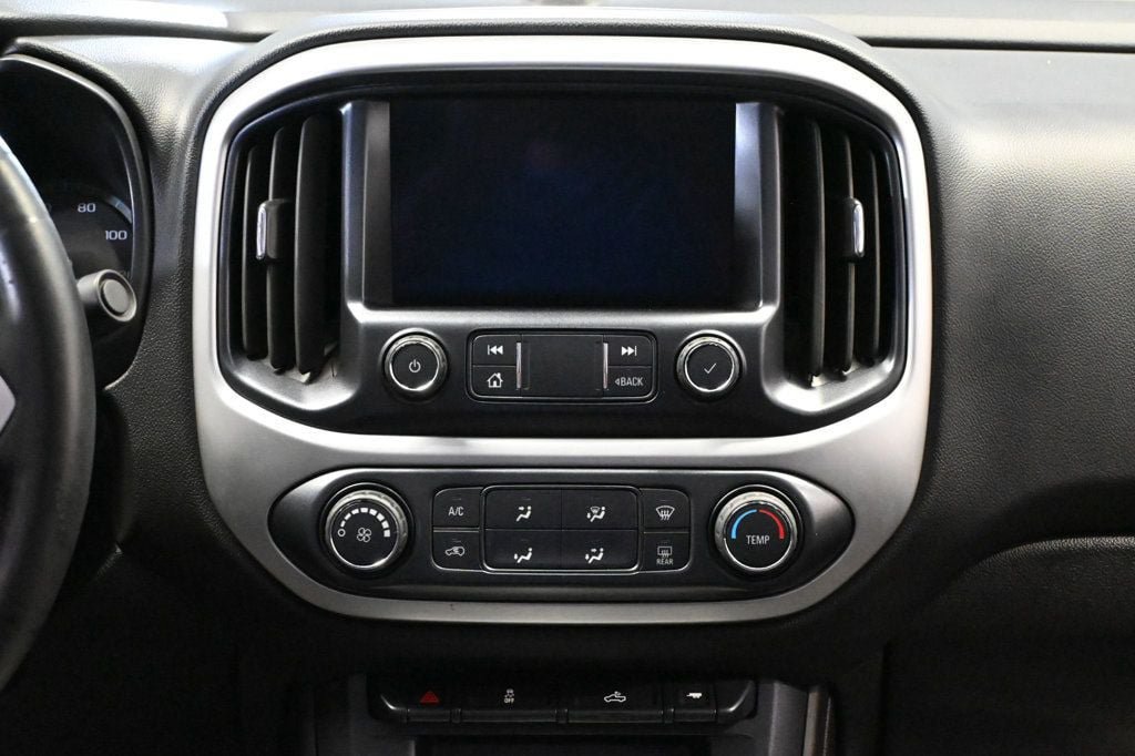 Used 2019 Chevrolet Colorado LT w/ LT Convenience Package RWD image 13