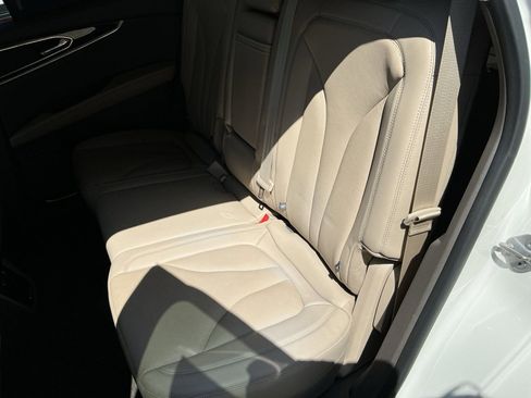 Certified 2022 Lincoln Nautilus Reserve AWD/4WD image 13