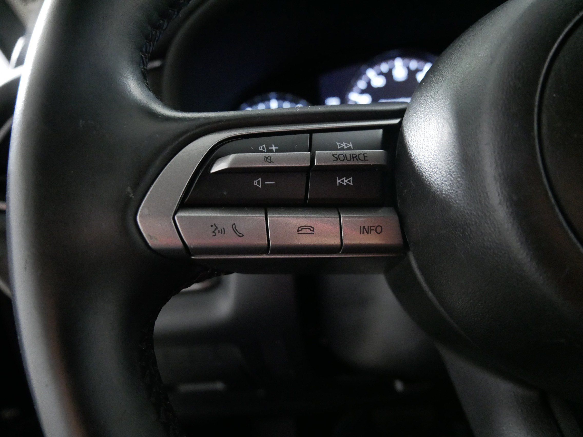 Used 2022 MAZDA CX-30 AWD 2.5 S w/ Select Package image 27