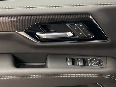 New 2026 GMC Yukon XL Elevation w/ LPO, Floor Liner Package image 13